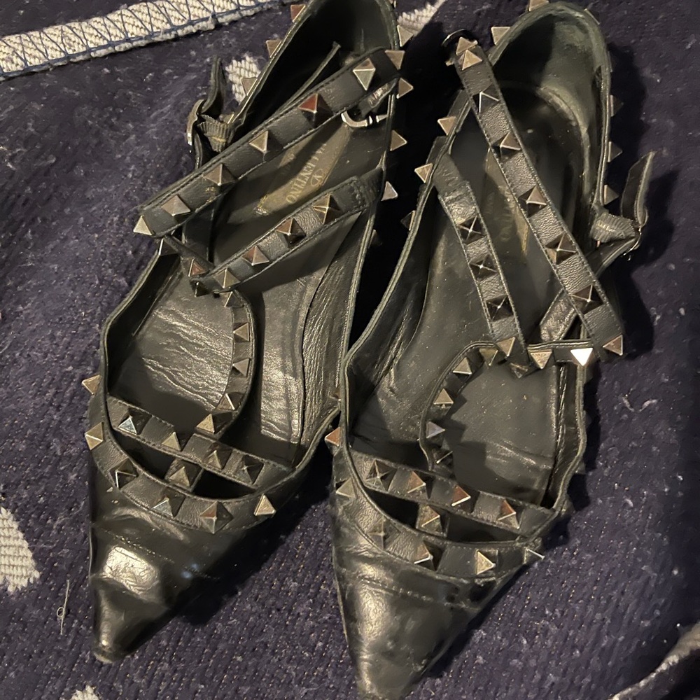 Vintage Eel Valentino Rockstud flats